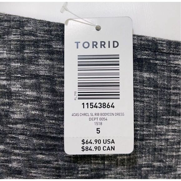 PLUS SIZE NWT Torrid bodycon dress - Picture 5 of 8